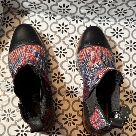 Free People Multicolor Plaid textile Boots with Black leather Accents Sz 36.5 - Picture 6 of 11